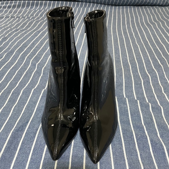 Boohoo Patent Leather Boots - Picture 1 of 7